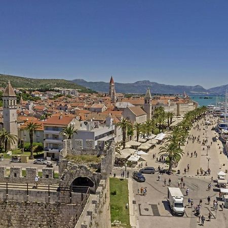 Ani In Trogir * Mittel-Dalmatien Hotel Seget Donji Luaran gambar