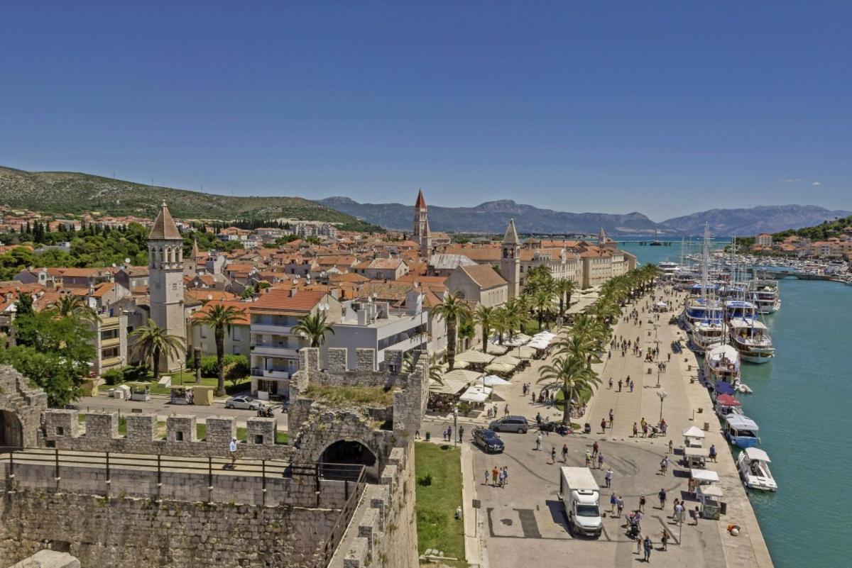 Ani In Trogir * Mittel-Dalmatien Hotel Seget Donji Luaran gambar